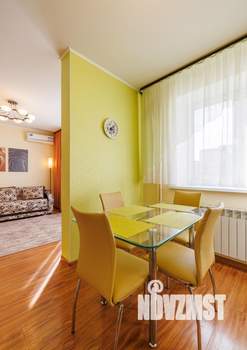 2-к квартира, посуточно, 55м2, 1/1 этаж