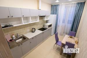1-к квартира, посуточно, 42м2, 1/1 этаж