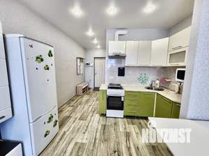 Студия квартира, посуточно, 35м2, 6/14 этаж