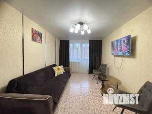 2-к квартира, посуточно, 50м2, 1/1 этаж