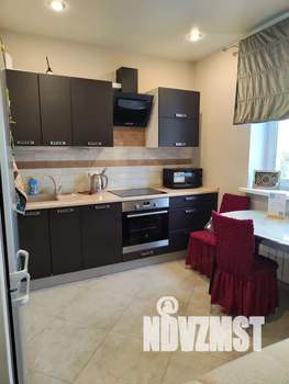 1-к квартира, посуточно, 35м2, 13/18 этаж