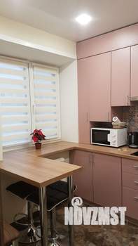 2-к квартира, посуточно, 45м2, 1/6 этаж
