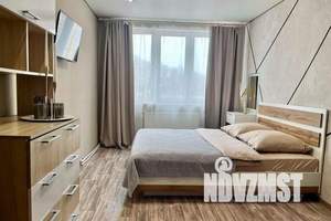 1-к квартира, посуточно, 33м2, 4/5 этаж