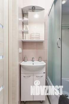 Студия квартира, посуточно, 24м2, 2/9 этаж