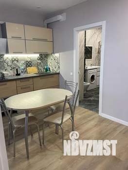 2-к квартира, посуточно, 46м2, 7/23 этаж