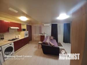Студия квартира, посуточно, 38м2, 3/3 этаж