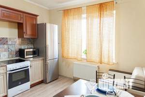 2-к квартира, посуточно, 56м2, 8/17 этаж