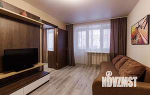 2-к квартира, посуточно, 43м2, 3/5 этаж