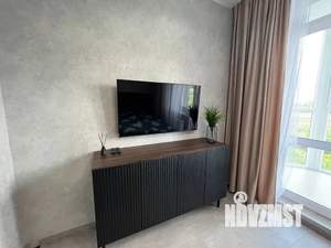 Студия квартира, посуточно, 35м2, 3/14 этаж