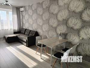 2-к квартира, посуточно, 43м2, 21/23 этаж