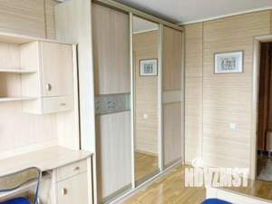 3-к квартира, посуточно, 59м2, 1/1 этаж