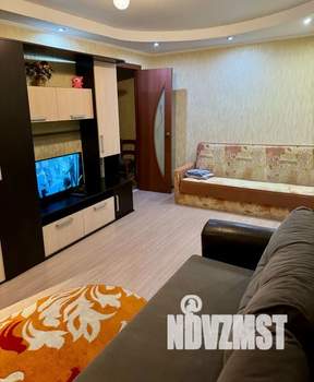 3-к квартира, посуточно, 45м2, 3/5 этаж