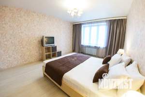 2-к квартира, посуточно, 62м2, 9/9 этаж