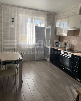 1-к квартира, на длительный срок, 43м2, 11/18 этаж