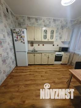 1-к квартира, посуточно, 40м2, 9/16 этаж