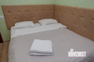 1-к квартира, посуточно, 46м2, 4/18 этаж
