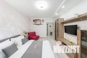 1-к квартира, посуточно, 39м2, 9/18 этаж