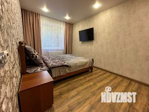 2-к квартира, посуточно, 52м2, 1/1 этаж