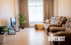 1-к квартира, посуточно, 71м2, 1/1 этаж