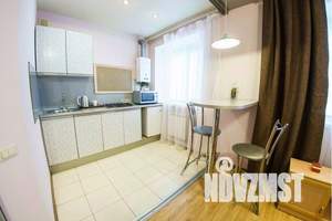 1-к квартира, посуточно, 10м2, 1/5 этаж