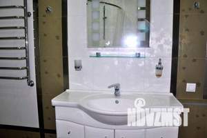 1-к квартира, посуточно, 60м2, 13/16 этаж