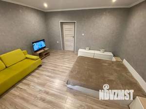 2-к квартира, посуточно, 65м2, 1/2 этаж