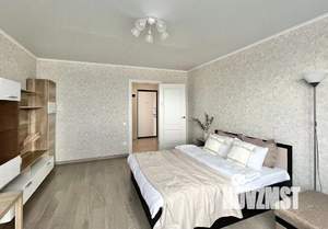 1-к квартира, посуточно, 42м2, 1/1 этаж