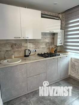 2-к квартира, посуточно, 45м2, 1/5 этаж