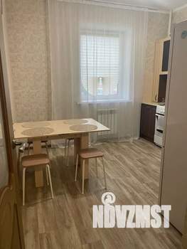1-к квартира, посуточно, 42м2, 4/9 этаж