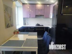 2-к квартира, посуточно, 44м2, 2/5 этаж