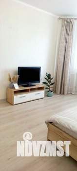 1-к квартира, посуточно, 42м2, 1/1 этаж