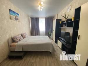 1-к квартира, посуточно, 40м2, 2/22 этаж