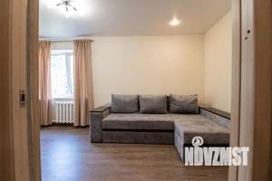 2-к квартира, посуточно, 44м2, 5/5 этаж