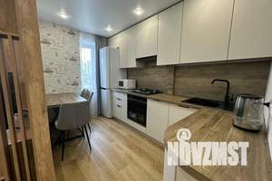 1-к квартира, посуточно, 30м2, 6/9 этаж