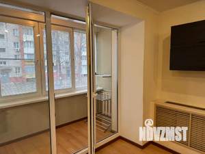 Студия квартира, посуточно, 39м2, 1/5 этаж