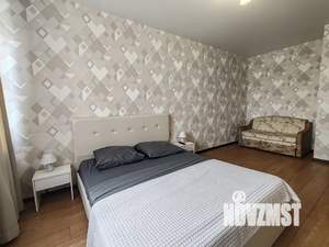 1-к квартира, посуточно, 42м2, 10/22 этаж