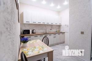 1-к квартира, посуточно, 44м2, 1/1 этаж