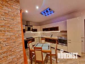 3-к квартира, посуточно, 82м2, 1/1 этаж