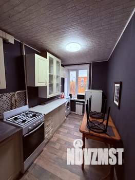 1-к квартира, посуточно, 35м2, 6/9 этаж