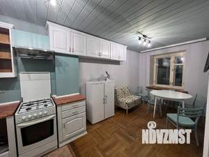 4-к квартира, посуточно, 100м2, 1/1 этаж