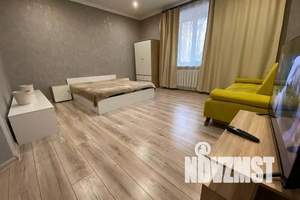 2-к квартира, посуточно, 65м2, 1/2 этаж