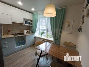 3-к квартира, посуточно, 63м2, 3/9 этаж