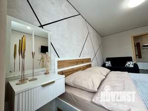 1-к квартира, посуточно, 35м2, 4/5 этаж