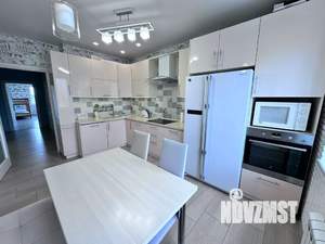 2-к квартира, посуточно, 70м2, 8/14 этаж