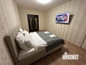 1-к квартира, посуточно, 39м2, 1/1 этаж