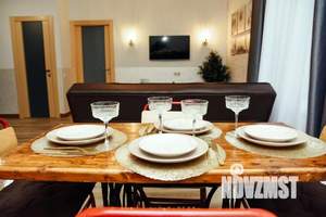 1-к квартира, посуточно, 60м2, 1/1 этаж