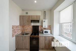 Студия квартира, посуточно, 45м2, 5/5 этаж