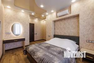 2-к квартира, посуточно, 67м2, 10/25 этаж
