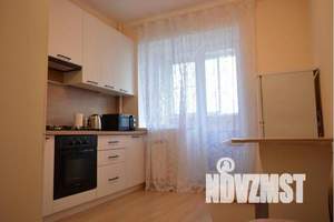 1-к квартира, посуточно, 45м2, 6/9 этаж