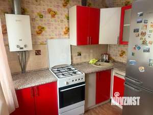3-к квартира, на длительный срок, 42м2, 3/5 этаж